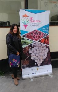 La Dra. Lourdes Echevarría profesora de Biología de la PUCPR.
